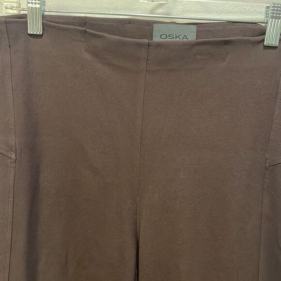OSKA woman brown eleastic waist slacks - Picture 4 of 12
